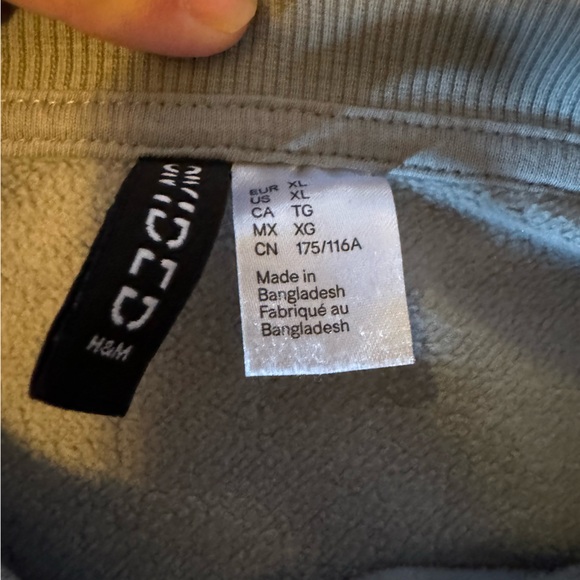 H&M Wild West Cropped Hoodie - Picture 3 of 5